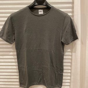 Zara Men’s Small T-Shirt